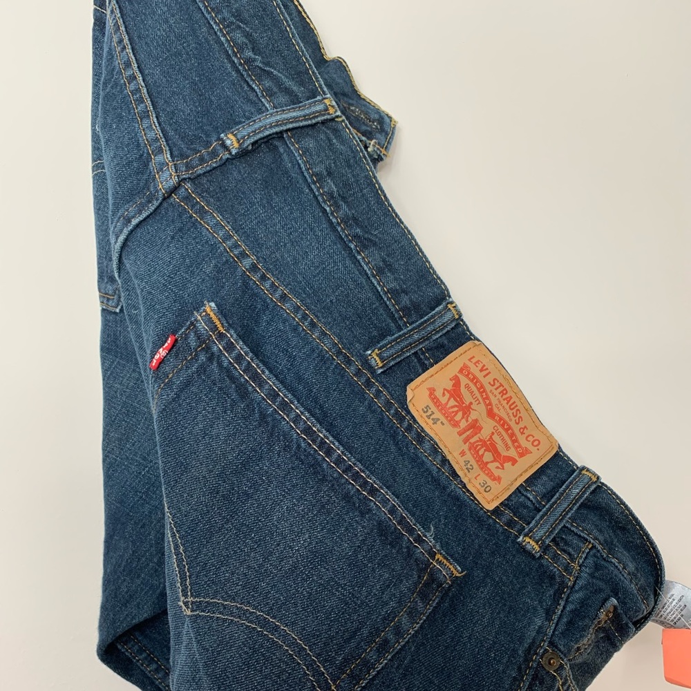 Blue Levi’s - Picture 3 of 4
